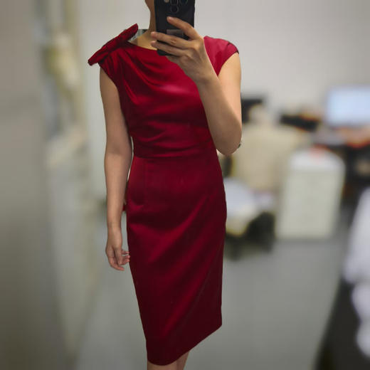 新款“蝶吻香肩“  香槟金/酒红/桃红/炭灰 商品图4