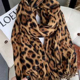 【YW】无忧购49元2件【甄选】冬款加厚仿羊绒豹纹围巾辣妹保暖披肩（截单后3-5天发货)