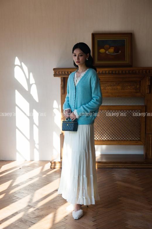 【门店同款】ENJOY冬季“暖冬软糖”波浪边V领针织开衫 166796213 商品图5