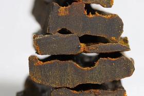 捡到一块奇形怪状的木头……