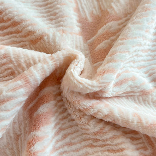 【商超爆款】丝享雕花绒高级感立体浮雕暖绒套件件套/四件套 商品图5