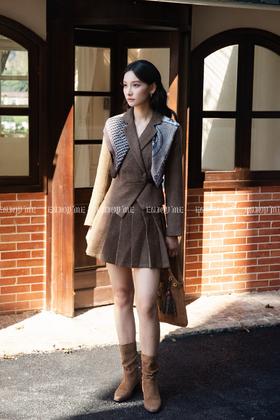 【门店同款】ENJOY冬季“暖冬知性”披肩款百褶裙套装 166797523