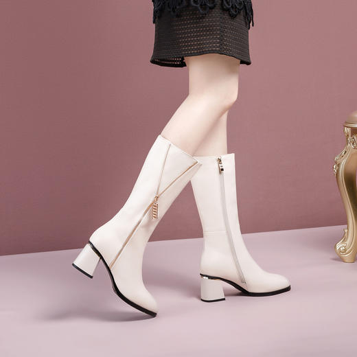 【预售7天】真软皮中筒靴女秋冬新款高跟加绒保暖靴子女时尚百搭洋气粗跟皮鞋JLD&5070 商品图4