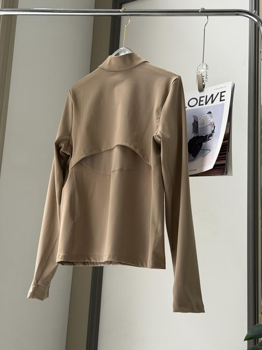 点此购买 On昂跑春秋季女款Gloria弹性针织夹克 xj 332513 商品图7