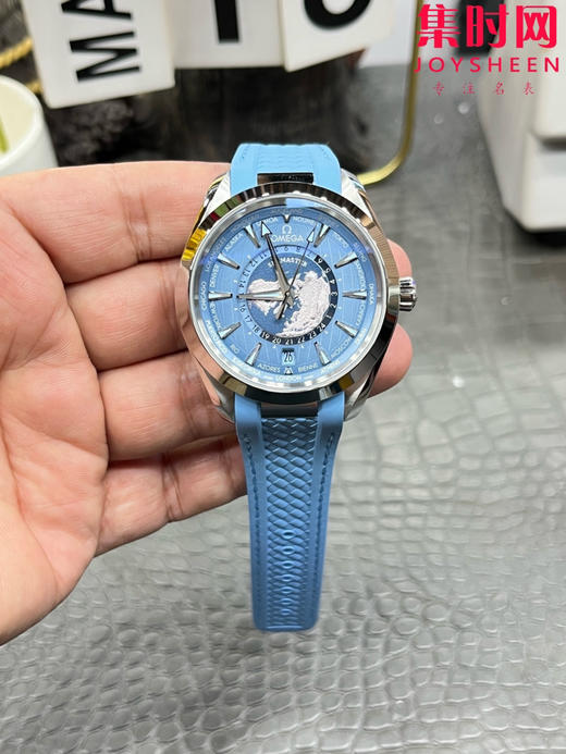 VS欧米茄新款海马世界时系列 VS海马世界时渐变蓝 湖蓝海马 海马世界时密底款 75周年纪念版 夏日蓝 男士腕表 表径43mm Aqua Terra 世界时腕表 商品图0