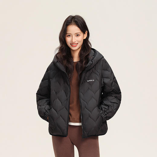 轻暖羽绒服短款连帽保暖时尚百搭休闲外套 商品图3