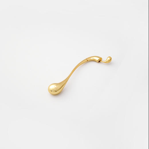 ROMI STUDIO 铜合金耳饰 法式极简金色流线水滴耳坠RWCWP06694 商品图2