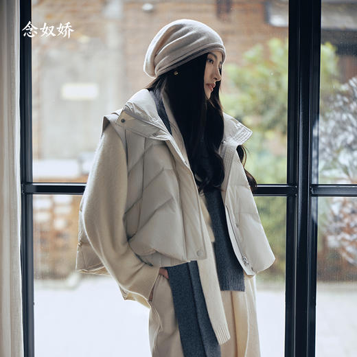 【商场同款】CNO5003 “ 云朵马甲  ” 甄选90白鹅绒轻盈、保暖 假两件层设计 减龄好看 商品图8