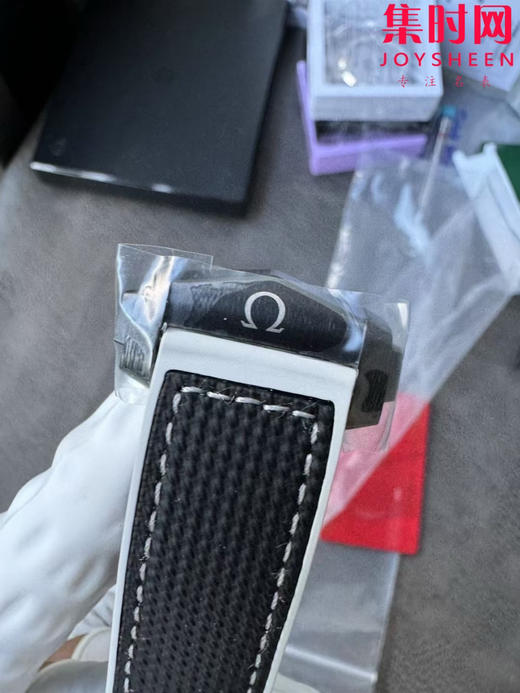 欧米茄 VS海马600米系列 海洋宇宙 海马世界时陶瓷壳 碳黑水泥灰 男士腕表 表径45.5mm 8938一体机 快跳日历 双色夜光 商品图7