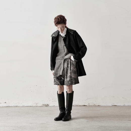 不裁 云尽秋·退浆棉斜纹印花五分裤 商品图0