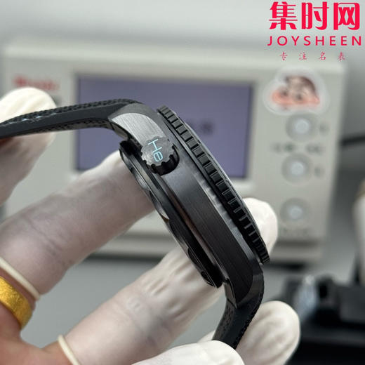 欧米茄OMEGA ZW海马600米系列 海洋宇宙 海马世界时 男士腕表 新“陶瓷壳”海马600米世界时！海马系列海洋宇宙世界时腕表！ 商品图4