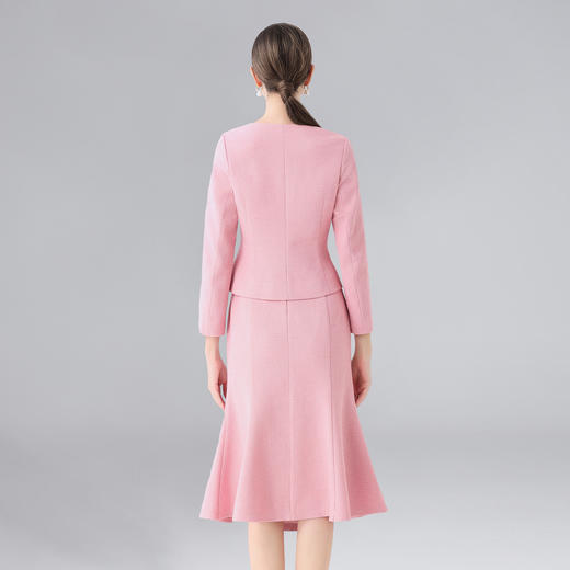 「高货dwo」全新升级【铂金会员514/天猫699/差价185】(99544)洛诗琳2025秋冬气质小香风外套高腰鱼尾半身裙两件套 商品图3