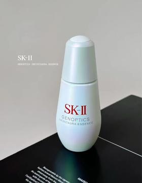 sk2新款小灯泡光子精华 美白界谁能不知道？ 防晒+小灯泡=晒不黑