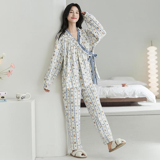 【超模君严选 昕芬儿--新中式和服印花纯棉家居服】天然棉质舒适透气轻盈 亲肤丝滑不跑杯 自带隐形胸垫  防凸点不走光 丝滑软糯触感 宽松版型搭配新中式印花 气质优雅/居家休闲/多款式可选 商品图6