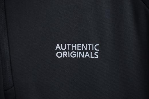 点此购买 迪桑特春秋季男士户外运动半拉链速干上衣 fc 332460 商品图9