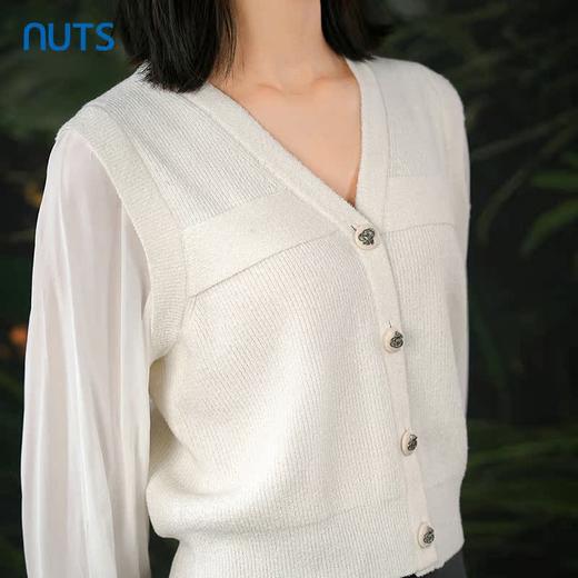 NUTS春秋新款白色V领气质百搭直筒短款针织开衫外套女412052099 商品图2