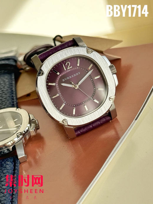 原单巴宝莉BBY1714 女士腕表
机芯：原装进口石英机芯 商品图3