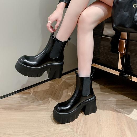 【预售5天】英伦风厚底马丁靴女秋冬高跟粗跟中筒靴小个子增高松糕烟筒靴ZMXY&ZM2577 商品图4