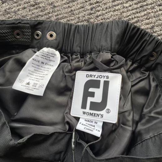 正品 FJ高尔夫雨裤，防水防风，顶级品质！腰部松紧弹力大！女款偏大，男的也可以穿。 商品图6