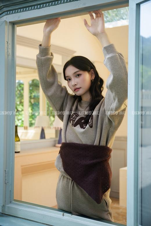 【门店同款】ENJOY冬季“暖冬知性”韩系字母套装 167044435 商品图3