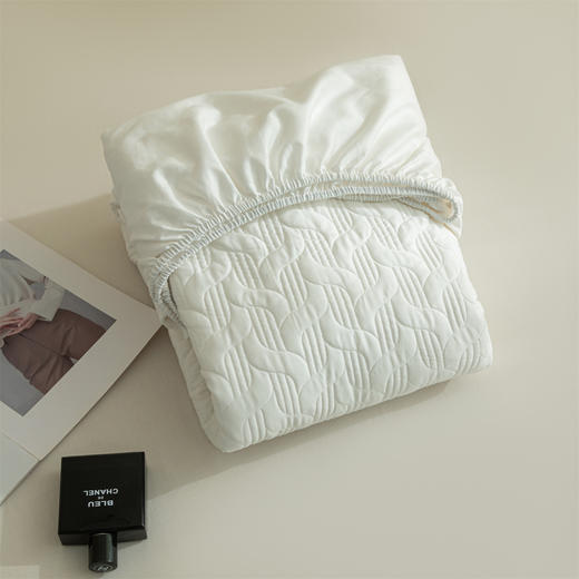 热卖中！！【英国百年品牌】欧特家OETKER德国拜耳德绒深眠智暖床笠 商品图6