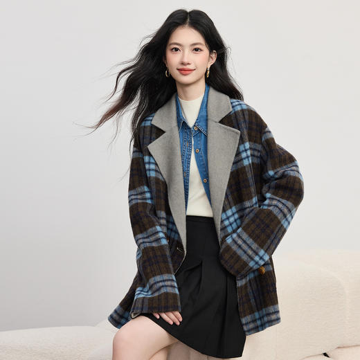 【10/15新品】熙世界双面两穿格纹毛呢外套女2025年秋冬新款复古戗驳领羊毛大衣 商品图1