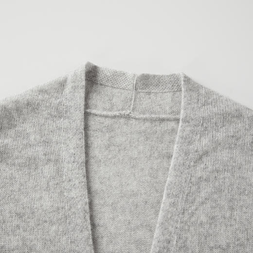 ROMI STUDIO“松弛随性”绵羊毛山羊绒混纺细腻柔软开衫 RWCSST1829【现货】 商品图2