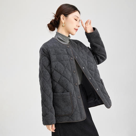 SM 8527时髦鹅绒服外套菱形格上衣 商品图2