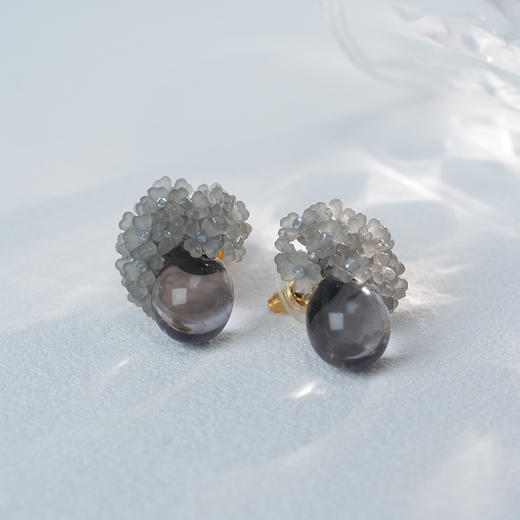 订购8周到｜Monshiro-ajisai-绣球 水晶 耳环（灰色）［日本设计师］ 商品图7
