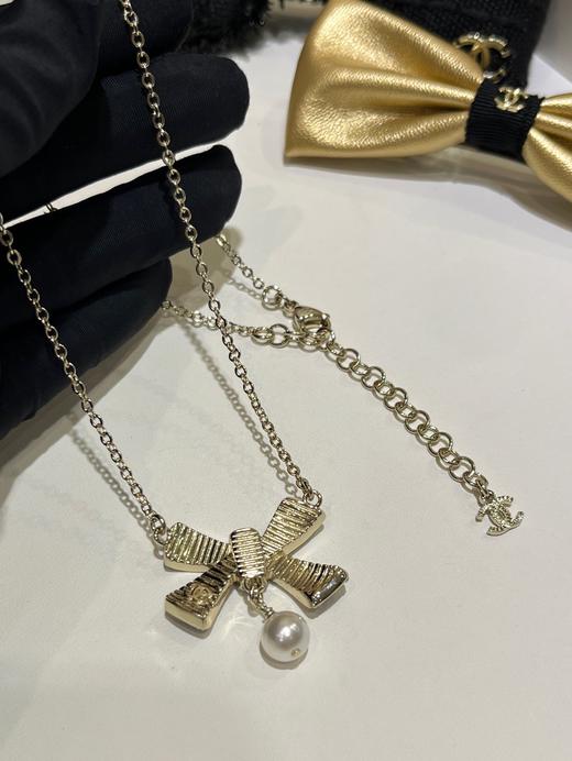 TB125-香奈儿满钻双C黑色珐琅蝴蝶结吊坠项链（XK）-10.14直播款 商品图1