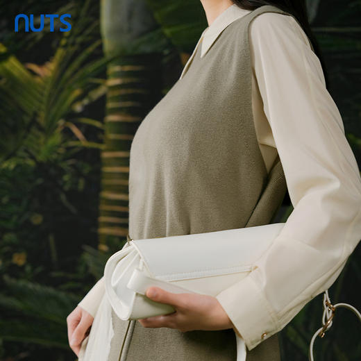 NUTS春秋季新款设计感小众收腰显瘦针织拼接衬衫女411011079 商品图3