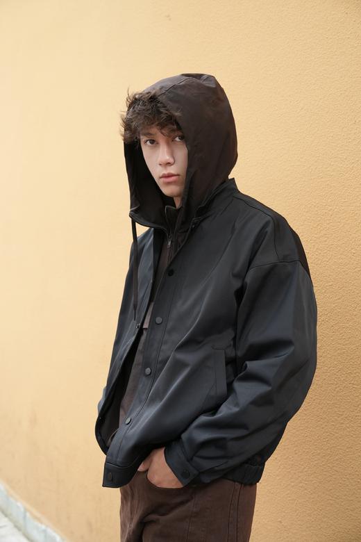 533072206极简立领夹克 商品图3