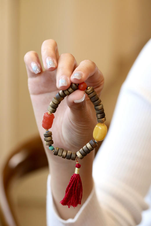 【孤品】9m沉香药片手串 商品图3