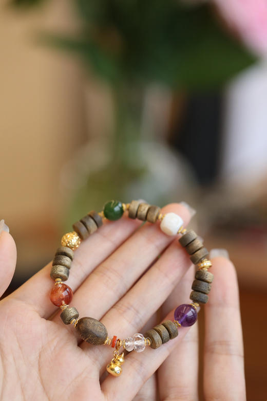 【孤品】8m车轮珠沉香手串 商品图2