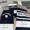 G586 mi#um#iu缪缪棉袜黑白百搭系列袜子套盒 商品缩略图1