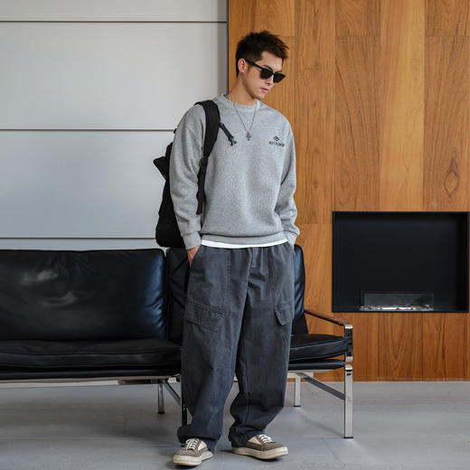 徐太浪【字母印花 花灰色】圆领卫衣男春秋大码男装休闲通勤上衣 商品图3