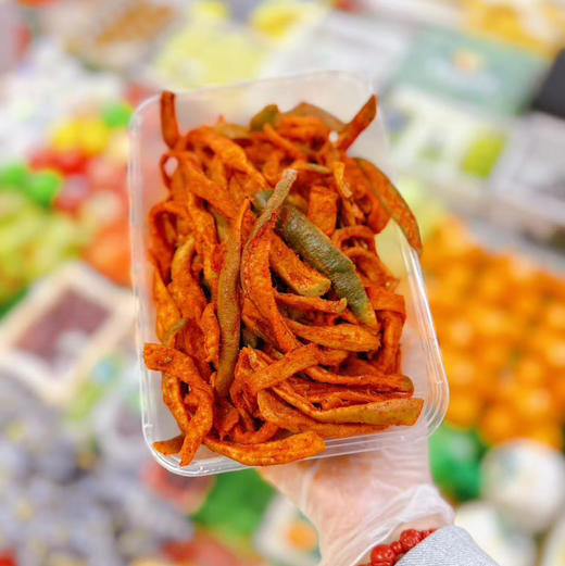 【好吃的清真五香/香辣萝卜干】
脆脆的  香香的  饭搭子必备  早餐配稀饭   夹馒头   面条绝配   去哪儿都找不到这么好吃的 商品图2