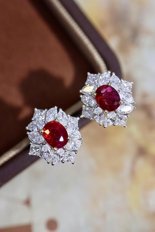 1.5ct刻面红宝石耳钉 商品图6