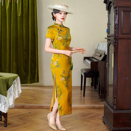 HS2615 2025春夏新品改良黄色走秀中式旗袍丝绸长款双层时尚优雅高考礼服 商品图3
