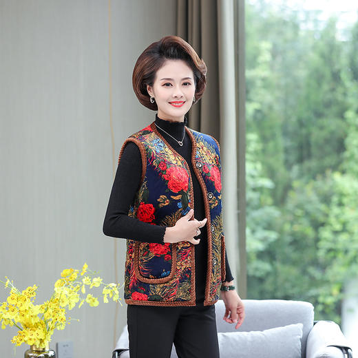 秋冬【加绒加厚妈妈装马甲】奶奶保暖背心 中老年女装老太太马夹外套坎肩  商品图7