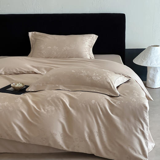 彼加曼 100S长绒棉大提花床饰套件-杏黄200*230cm BGM-T2548 商品图4