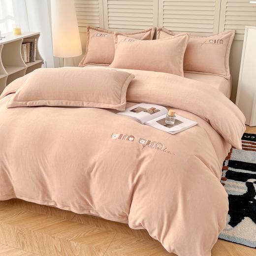 彼加曼 全工艺加厚牛奶绒刺绣四件套-米杏200*230cm BGM-T2540 商品图2