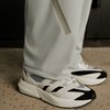 Adidas阿迪达斯LIGHTBLAZE 运动休闲鞋「流光跑鞋」JR7213 商品缩略图1