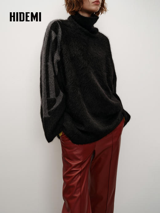 HIDEMI 大秀款藏地可溯源牦牛绒拉毛长拉绒系列不对称堆堆高领厚款廓形毛衣外套 商品图6