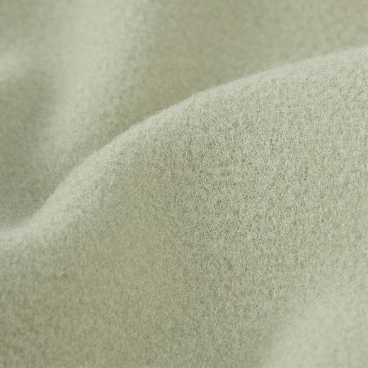 adidas阿迪达斯 中性棉服 JL9565 商品图3