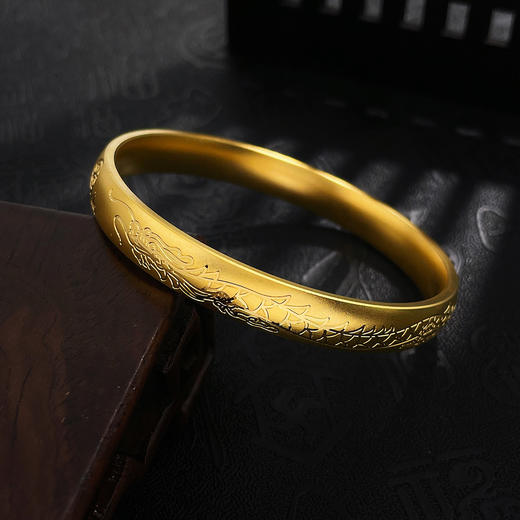 【限时克减150元】足金999 #婚庆 #CNC 5G黄金空心固口手镯CNC工艺龙凤祥缘龙凤手镯龙凤镯（面宽约7.7-8.1mm）(BE5GSZ00059)(预售产品下单后不退款不退货不换货不补差价) 商品图1