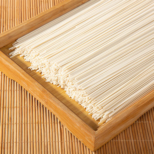 【健脾祛湿！轻食养身】茯苓薏米山药龙须面 5斤细面条挂面早餐家用杂粮  500克 * 5袋 商品图3