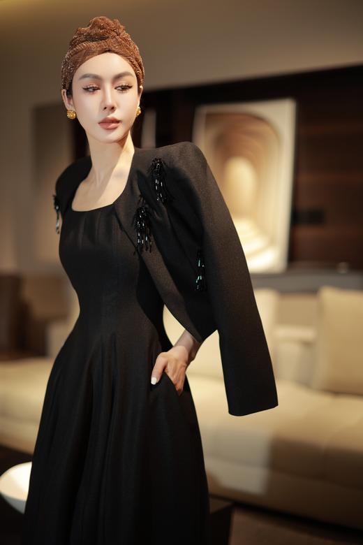 伯妮斯茵 | 轻奢名媛 黑色短款西装外套 立体流苏钉珠装饰 垫肩设计 宴会礼服款 SZ3AS01 - 漆黑色外套 商品图2