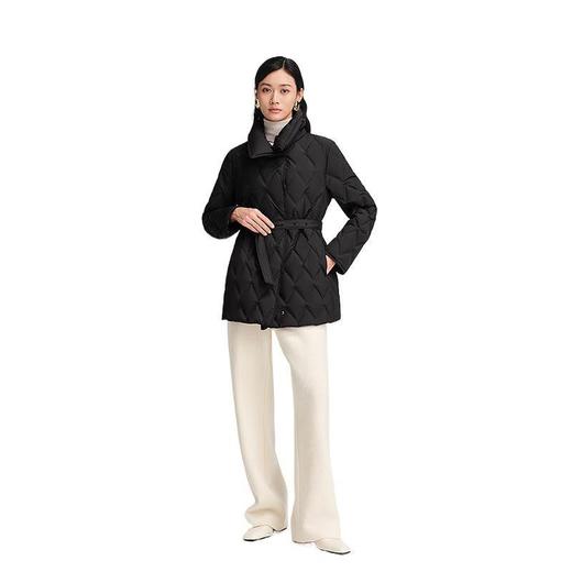 波司登 女翻领收腰一手长羽绒服 B250134142 商品图3