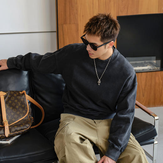 徐太浪【cleanfit 黛蓝色】460g纯棉圆领卫衣男春秋宽松休闲上衣 商品图2